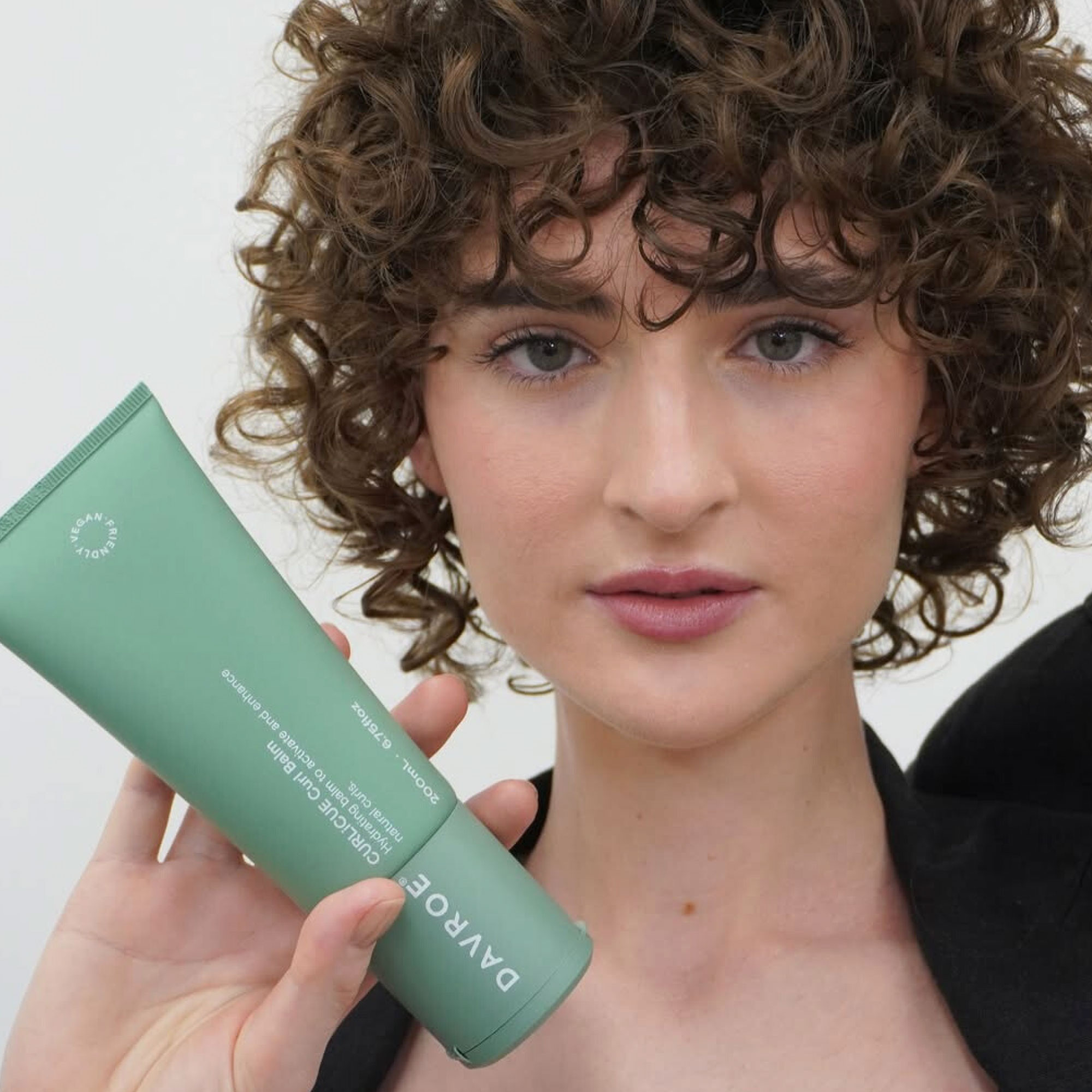 /storage/gallery/product/101/23.curlicue-balm-4.jpg