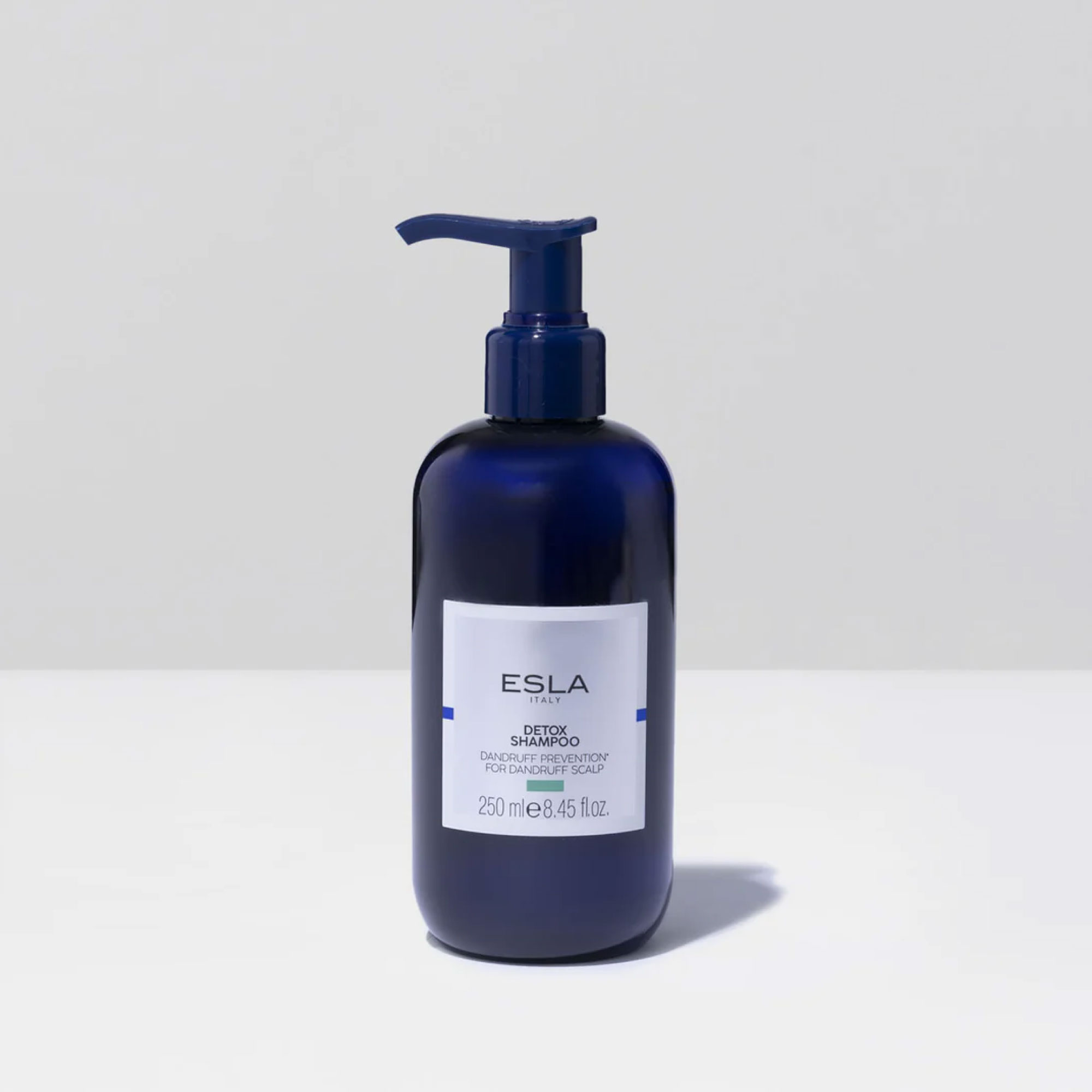 /storage/gallery/product/56/1.detox-shampoo2.jpg